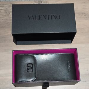 Valentino Black Leather Phone Case( Fit Iphone16pro)